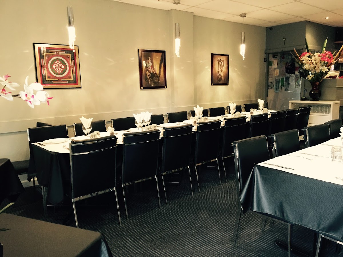 Jazzi's Indian & Continental Restaurant